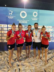 Zawodniczki Red Devils Ladies Chojnice zdobyły z kobiecą reprezentacją Polski brąz Europejskiej Ligi Beach Soccera