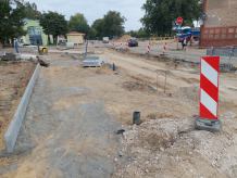 Mimo przestoju termin oddania kolejnego ronda w Sępólnie Krajeńskim nie jest zagrożony - mówią drogowcy (FOTO)