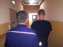 23-latek w Łubianie wpadł z narkotykami. Uwagę policjantów przykuło jego nerwowe zachowanie