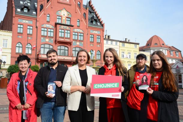 Agnieszka Dziemianowicz-Bąk i Anna Górska promowały dziś (11.10.) w Chojnicach program Nowej Lewicy