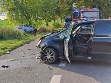 28-letnia kobieta została poszkodowana w zderzeniu dwóch osobówek na trasie Przechlewo - Sąpolno (FOTO)