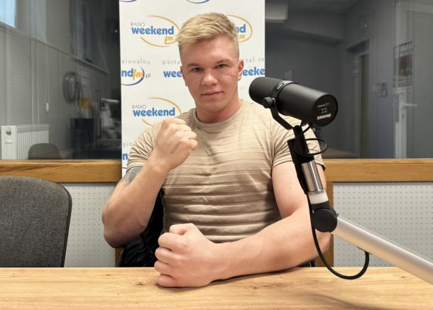 "Aby być najlepszym, trzeba pokonywać najlepszych". Remi Gruchała z Chojnic walczył będzie z Albertem "Dragonem" Sosnowskim