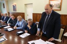 Jednomyślności nie było, ale podwyżki przeszły. Podatki lokalne w gminie Czarne będą w przyszłym roku wyższe