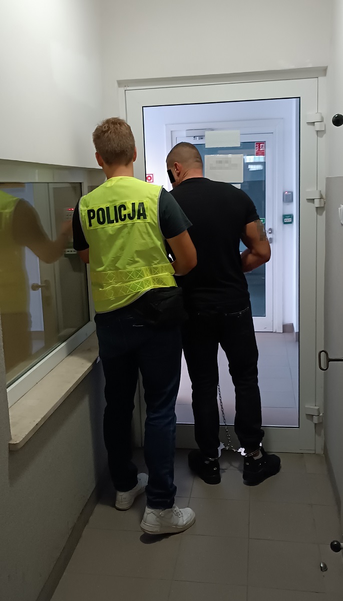 Policjanci z Bydgoszczy zatrzymali na terenie Więcborka dwóch mężczyzn podejrzanych o posiadanie narkotyków
