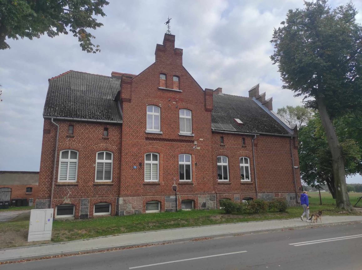 Gmina Brusy zdobyła dofinansowanie na renowację dwóch zabytków. To kościół w Leśnie i pastorówka w Kosobudach