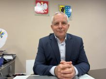 Jest postępowanie w sprawie wpisania alei drzew rosnących przy drodze Kołczygłowy-Trzebielino do rejestru zabytków