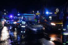 Dziadek z wnuczką potrąceni na przejściu dla pieszych w Człuchowie. Oboje trafili do szpitali (FOTO)