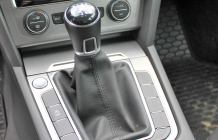 Kiedy zmieniać bieg? Czy auto jest mądrzejsze od kierowcy?