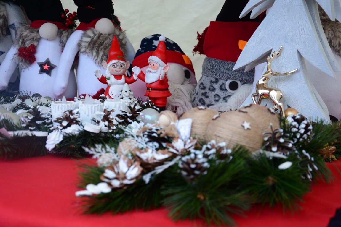 W Chojnicach rusza dziś 8.12. Jarmark Bożonarodzeniowy. Stoiska na Starym Rynku czynne będą do niedzieli