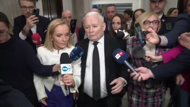 Rząd Morawieckiego bez wotum zaufania, Kaczyński wieszczy koniec demokracji