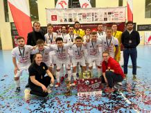 Trofeum znowu dla Red Devils Chojnice. "Czerwone Diabły" po raz drugi z rzędu wygrały futsalowy Orlen Płock Cup