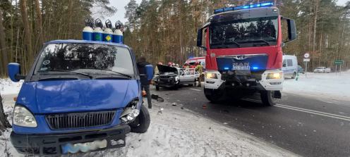 Sprawca wypadku w Zbeninach na DW 235 był kompletnie pijany. W alkomacie zabrakło skali (AKTUALIZACJA, FOTO)