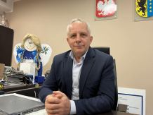 Starosta bytowski przekazał na WOŚP kolejne oryginalne gadżety