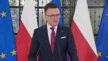 "To był akt politycznego chuligaństwa, wandalizmu". Hołownia o przepychankach przed Sejmem