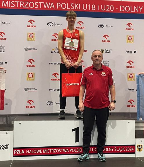 Fabian Brylowski z Chojniczanki został mistrzem Polski i poprawił rekord kraju w biegu na 200 metr&oacute;w w hali