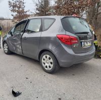 Zderzenie samochodu osobowego z motocyklem w Sąpolnie w gm. Przechlewo. Dwie osoby są ranne