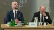 Afera wizowa. Piotr Wawrzyk odmówił składania zeznań przed komisją śledczą
