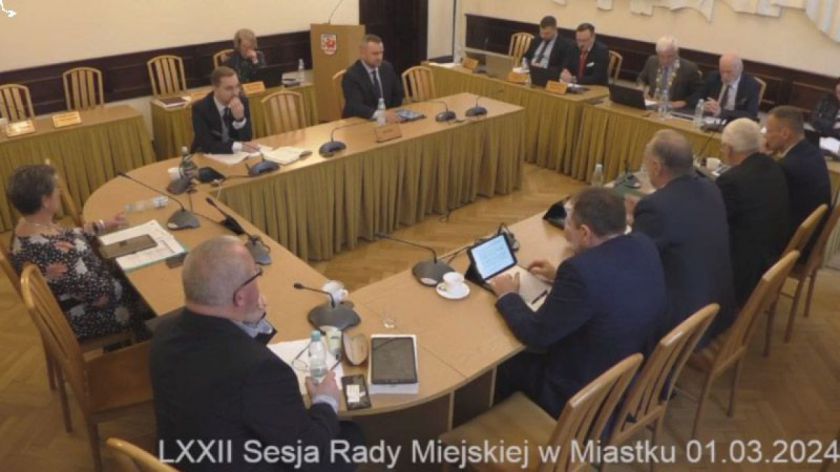 Gmina Miastko kolejny raz wsparła szpital miejski. Tym razem przekazała sp&oacute;łce cenną nieruchomość