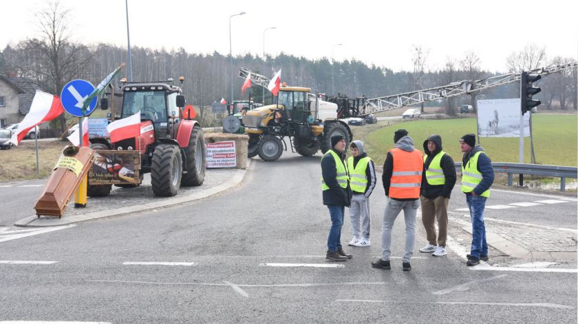 Rolnicy z powiatu chojnickiego zawieszają protest i czekają na decyzje w sprawie Zielonego Ładu