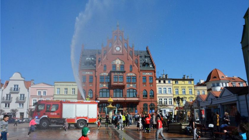 Chojnicka ochotnicza straż pożarna zaprasza w Lany Poniedziałek 1.04. na Stary Rynek