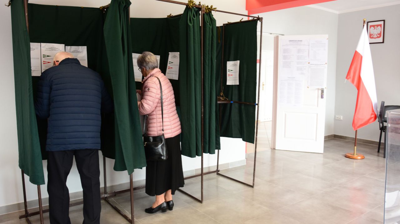 Jak głosowali mieszkańcy naszego regionu? Sondy uliczne reporter&oacute;w Weekend FM