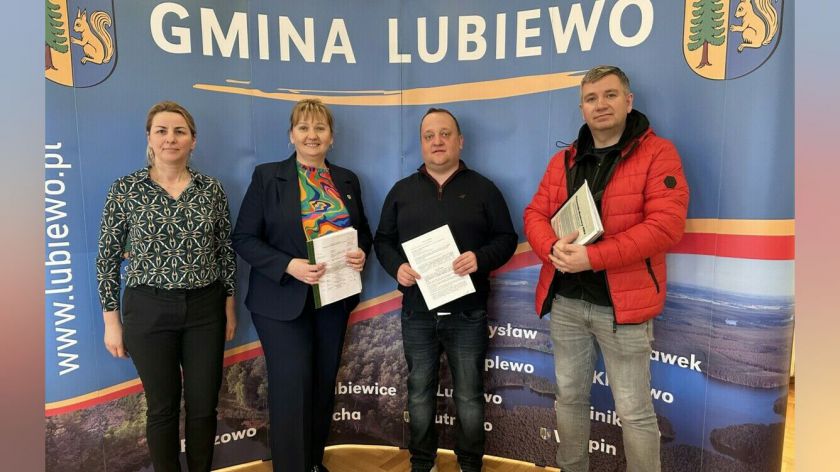 Gmina Lubiewo ma umowę na budowę kanalizacji i przepompowni ścieków w Bysławiu