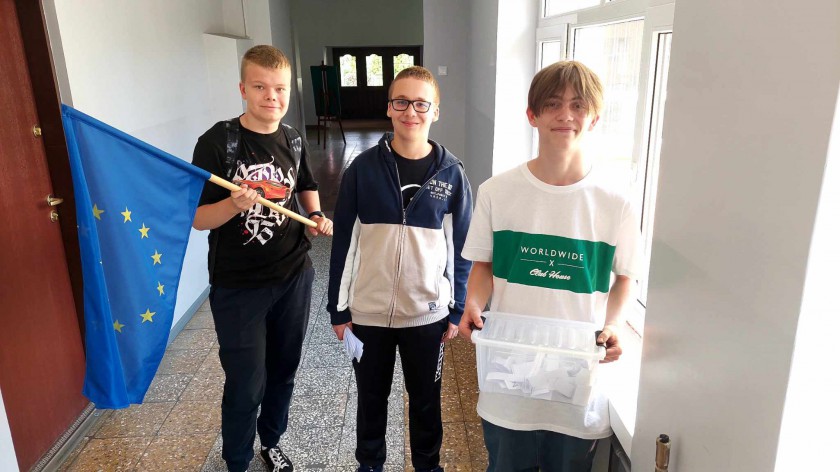 Koalicja Obywatelska wygrała wybory do Europarlamentu przeprowadzone w Liceum Ogólnokształcącym w Sępólnie