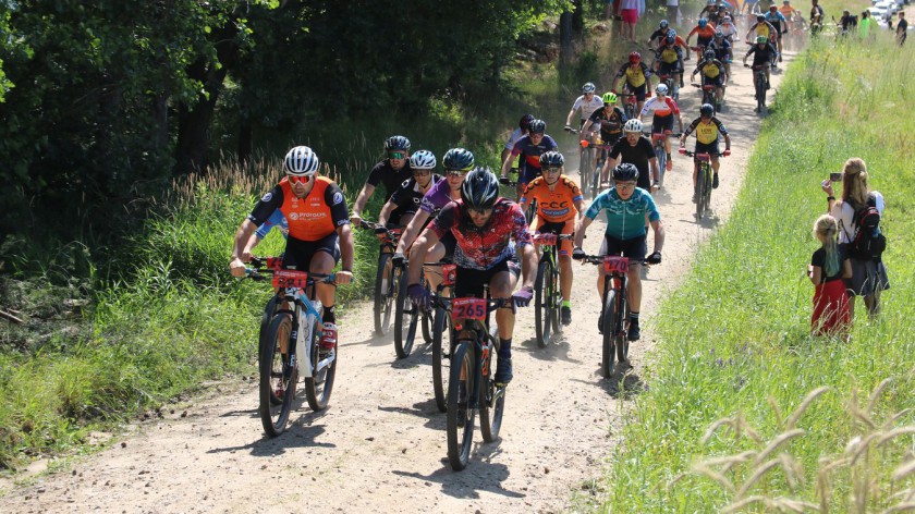 Kolejny rekord frekwencji Bytowskiego Maratonu Rowerowego MTB. W Mądrzechowie startowało 241 zawodników