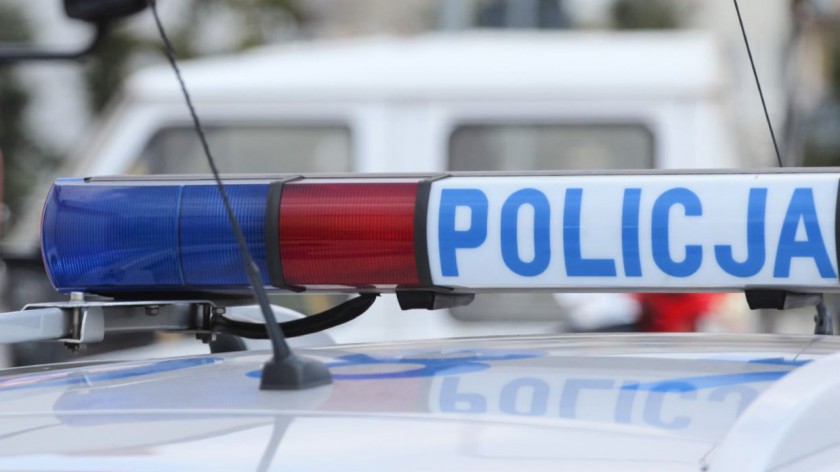 Policjant z Czarnej Dąbrówki po służbie zatrzymał pijanego kierowcę. Wyczuł w rozmowie z mężczyzną silną woń alkoholu