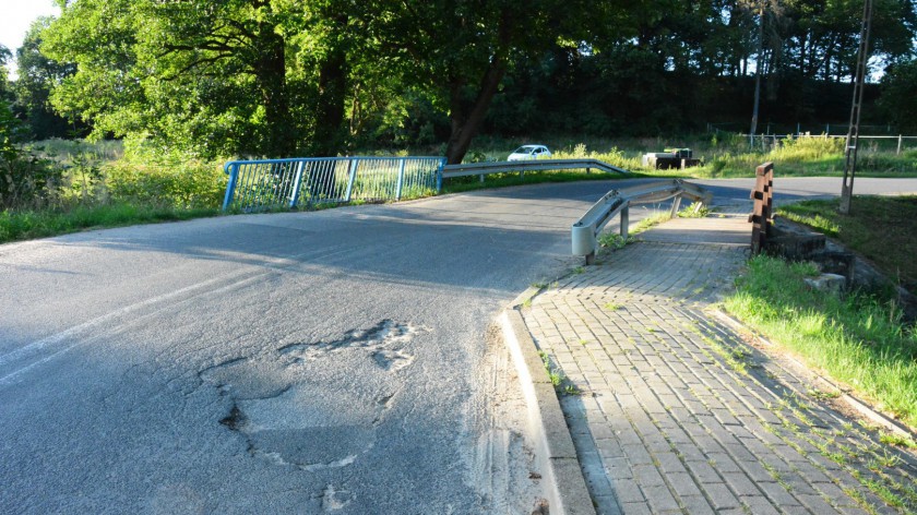 Od środy 24 lipca na dwa miesiące wyłączona z ruchu będzie droga Chojniczki - Jarcewo, w gminie Chojnice