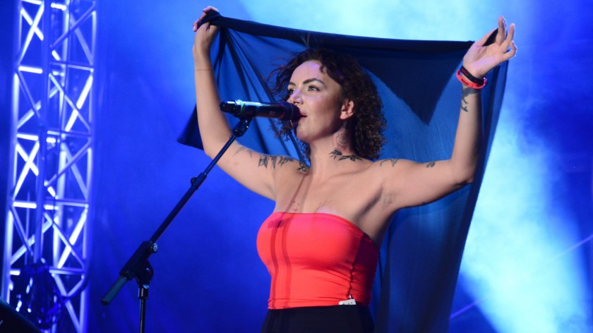 "Siła lokalności 2024". Za nami koncert i audycja na żywo w chojnickiej Fosie Miejskiej (FOTO)