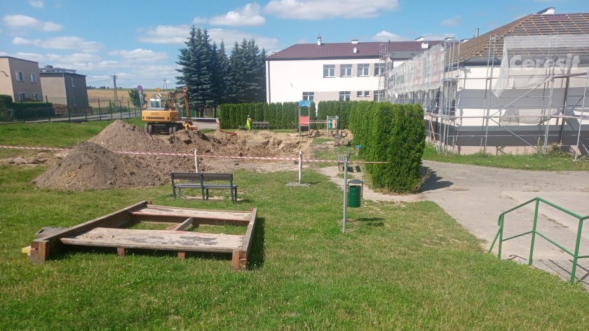 Gmina Gostycyn buduje zbiorniki na deszczówkę na terenie miejscowej szkoły
