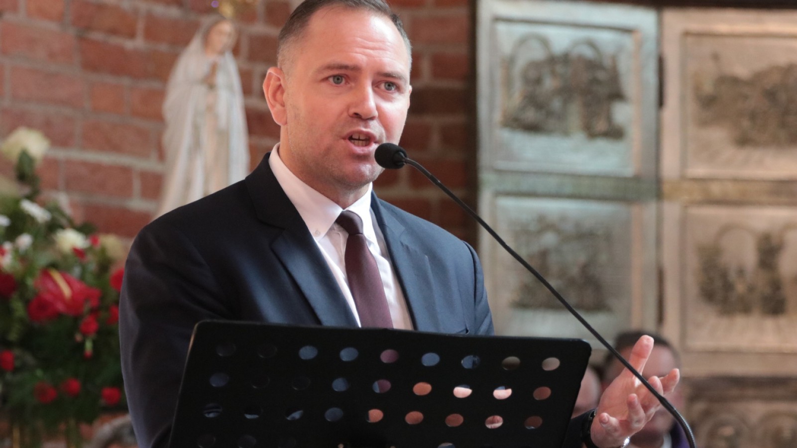 Uroczystości pogrzebowe ofiar zbrodni niemieckiej w chojnickiej Dolinie Śmierci (FOTO, WIDEO)