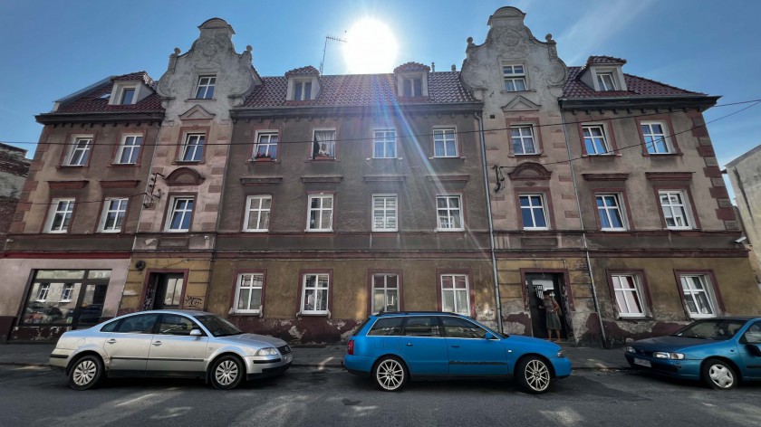 Los babci poznała dzięki obrączce odnalezionej w chojnickiej Dolinie Śmierci. "Będziemy ją przekazywać z pokolenia na pokolenie"
