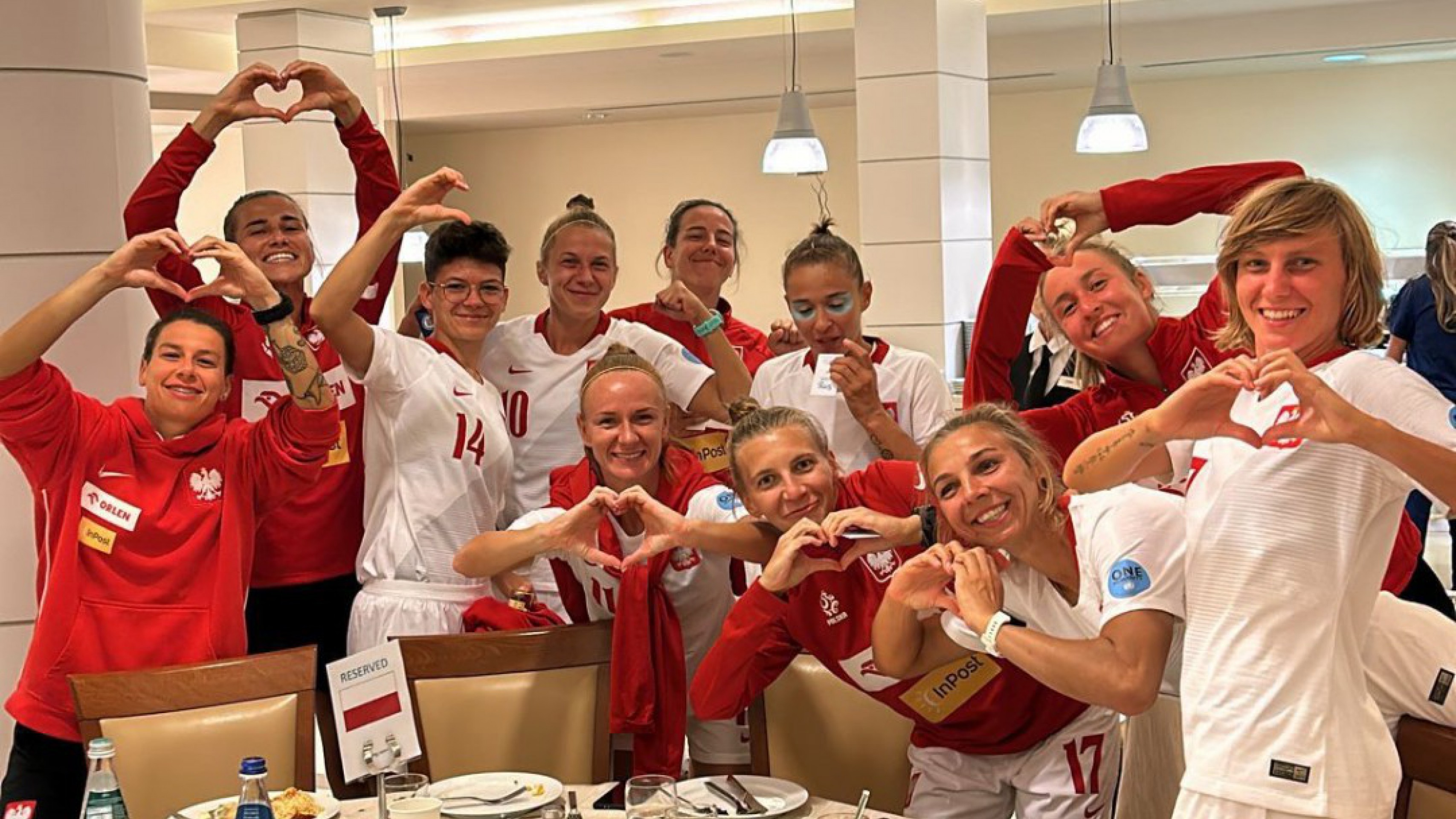 Reprezentacja Polski Kobiet, oparta na zawodniczkach Red Devils Ladies, zdobyła nieoficjalne mistrzostwo Europy w beach soccerze