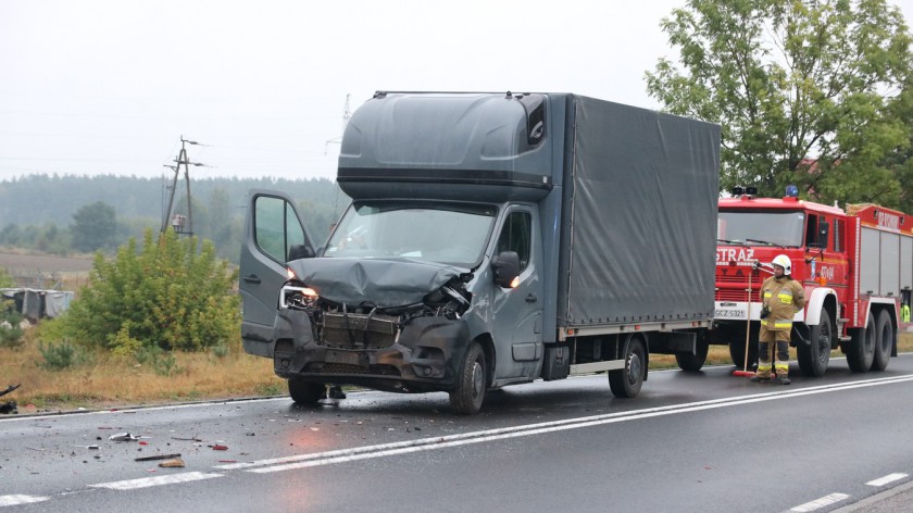 Zderzenie trzech samochodów na drodze krajowej nr 22 w Rychnowach. Są już wstępne ustalenia FOTO, AKTUALIZACJA