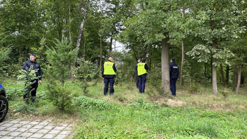 Policja w Chojnicach wciąż szuka zaginionego 16-latka. Ponawia apel o pomoc