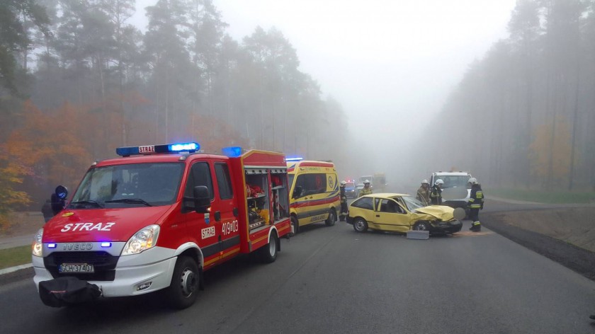 Zderzenie dwóch aut osobowych na drodze 22 w powiecie chojnickim. Droga została odblokowana AKTUALIZACJA