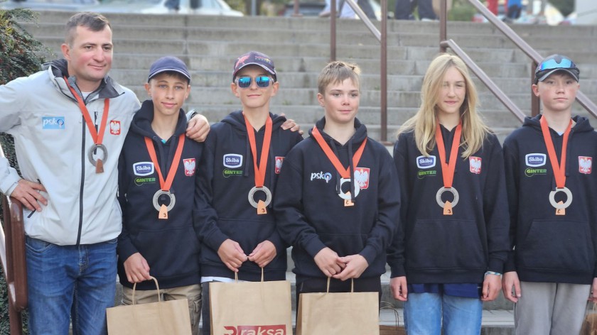 Brązowy medal Chojnickiego Klubu Żeglarskiego na Drużynowych Mistrzostwach Polskiego Stowarzyszenia Klasy Optimist