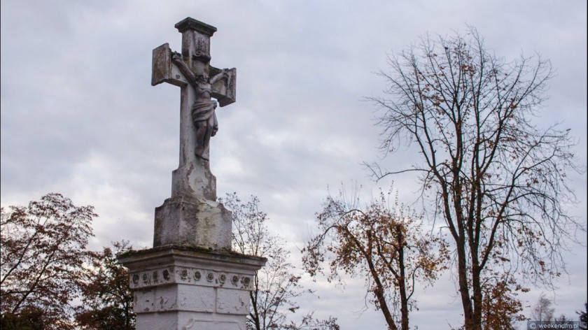 Trwa chojnicka kwesta w ramach akcji Ratujmy Zabytkowe Nagrobki. Środki trafią na renowację krzyży cmentarnych