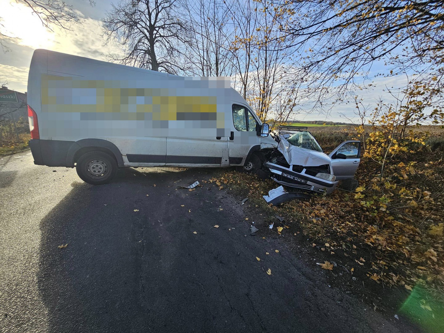 Jedna osoba poszkodowana we wczorajszym wypadku w Wilczych Błotach, w powiecie kościerskim
