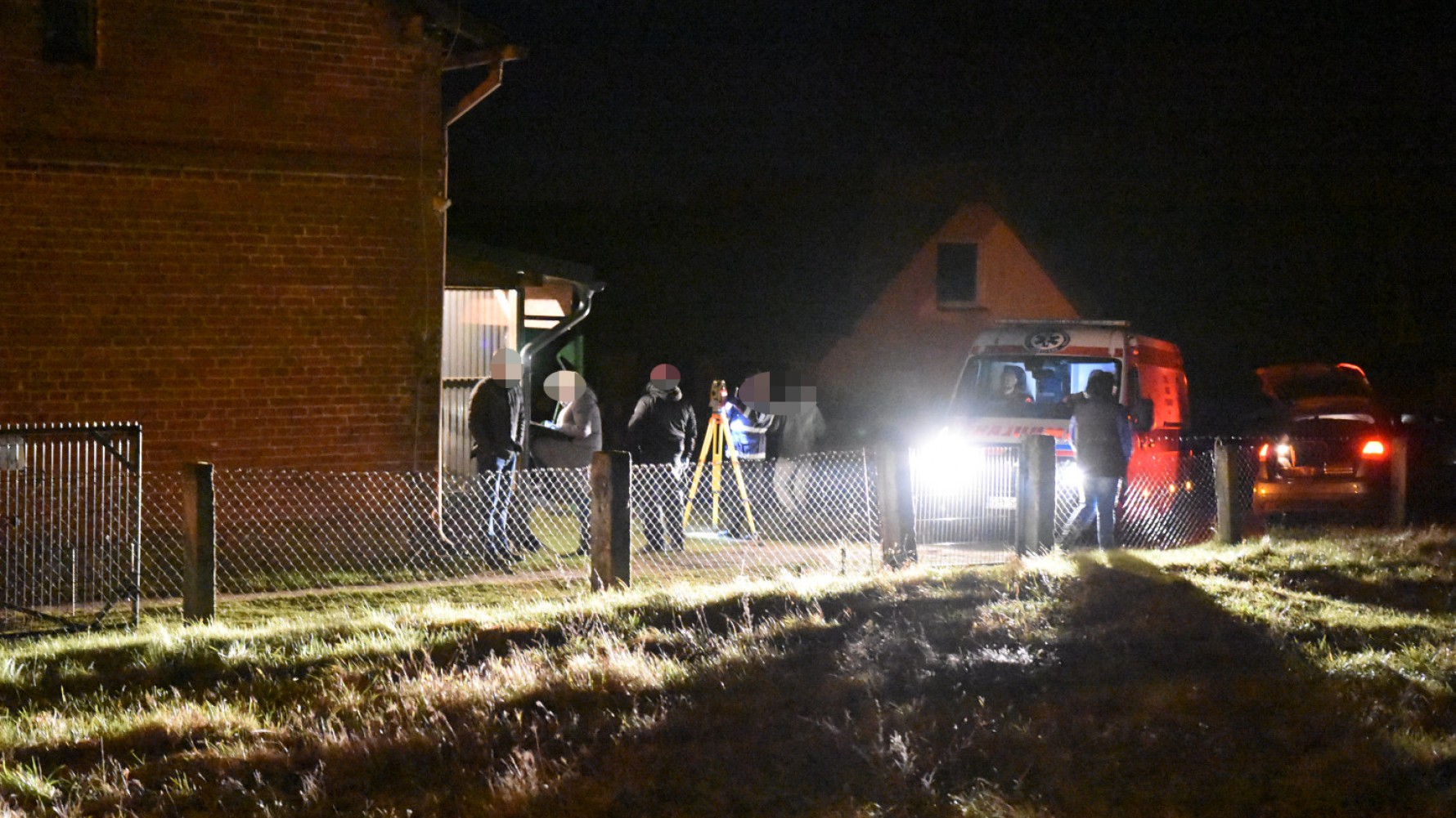 Policjant śmiertelnie postrzelił agresywnego 37-latka podczas interwencji w Zielonej Chocinie