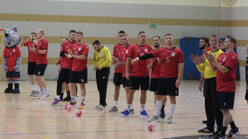 Handball Czersk przegrał mecz z liderem II ligi. Na zakończenie rundy przegra w Kwidzynie różnicą pięciu bramek