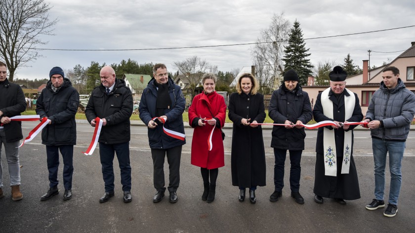 Przebudowa drogi powiatowej w Borsku, w gminie Karsin zakończona