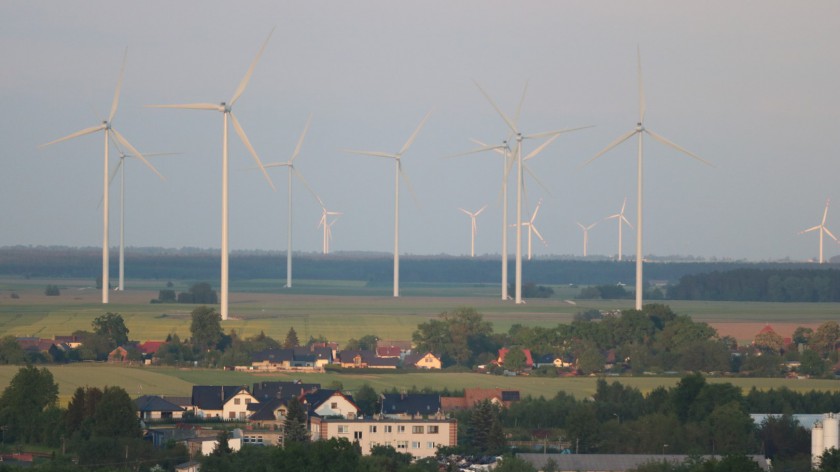 Będą spotkania mieszkańców z firmami planującymi kolejne farmy wiatrowe w gminie Człuchów