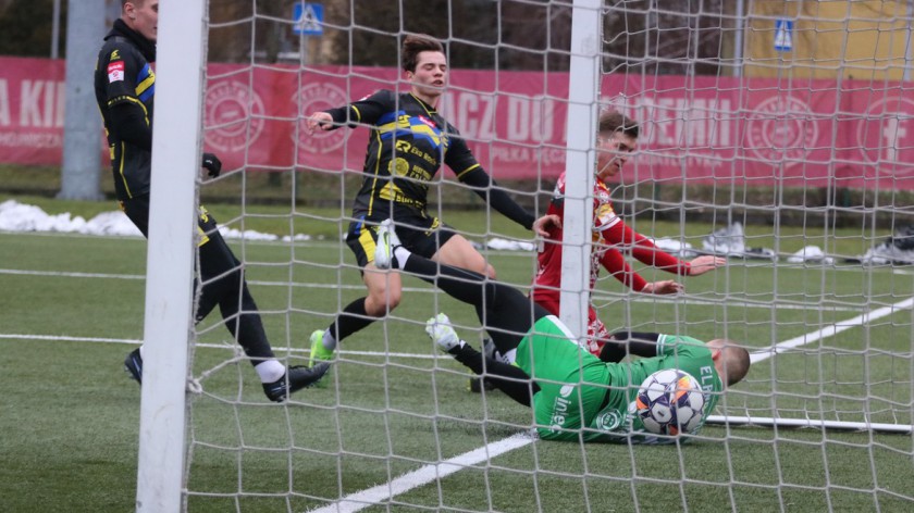 Trzeci mecz kontrolny i trzecie zwycięstwo. Chojniczanka pokonała w sparingu trzecioligową Elanę Toruń 20 FOTO