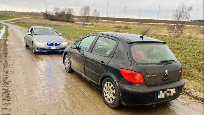 Na co dzień zajmuje się przewozem osób. Wpadł w ręce człuchowskich policjantów, prowadząc auto pod wpływem narkotyków