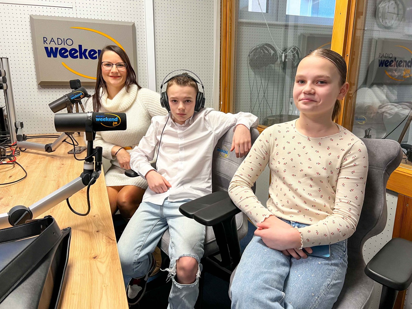 13 lutego - Światowy Dzień Radia. Słuchacze Weekend FM wsp&oacute;łprowadzili poranną audycję. Posłuchaj, jak im poszło