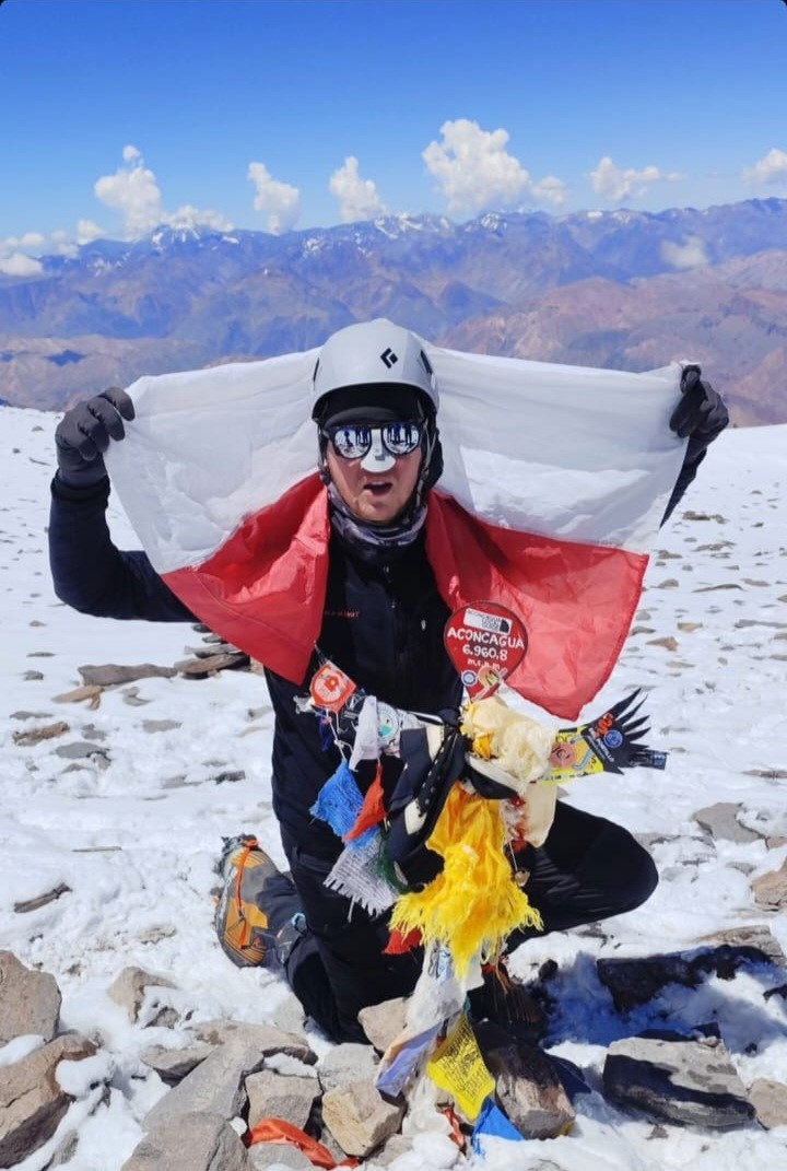 Bartek Krzemiński z gminy Czersk zdobył Aconcaguę (6962m), najwyższy szczyt And&oacute;w. Dziś opowiadał o tym w Weekend FM