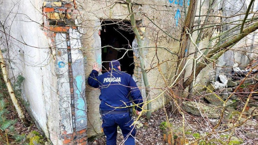 Policja w Tucholi apeluje nie przechodźmy obojętnie, informujmy o bezdomnych